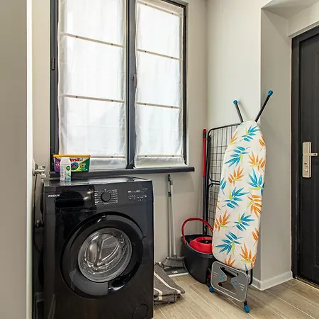 Central: Urban Gem Apartman