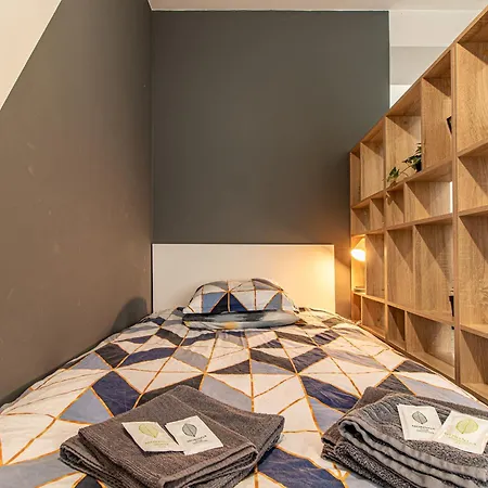 Appartement Central: Urban Gem